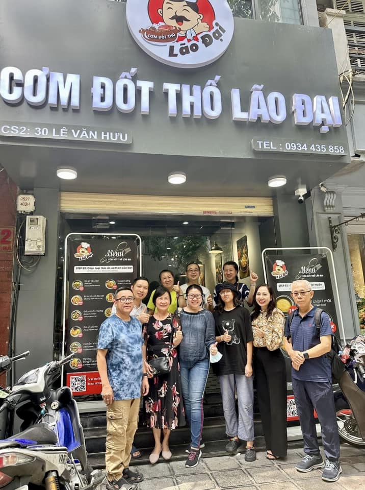 Cơm đốt thố Lão Đại - Hai Bà Trưng, Hà Nội